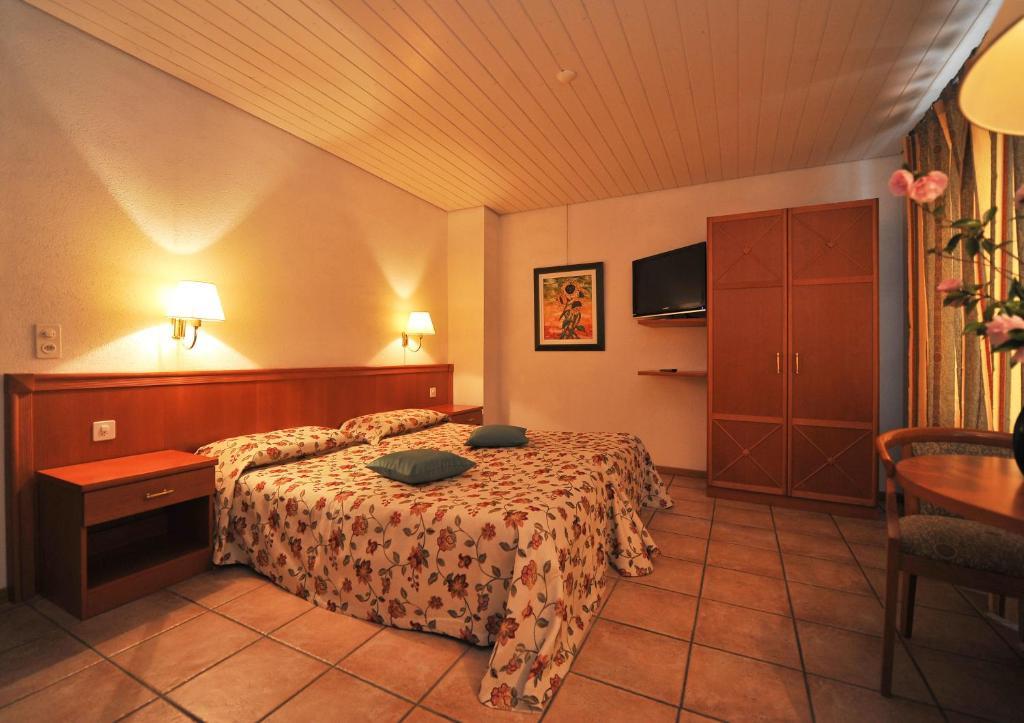 Hotel Ristorante Grotto Serta Lamone Exterior foto